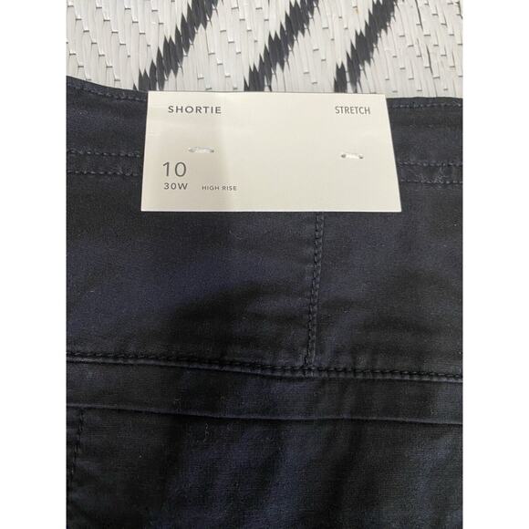 American Eagle Shortie Size 10 Black - Picture 3 of 5